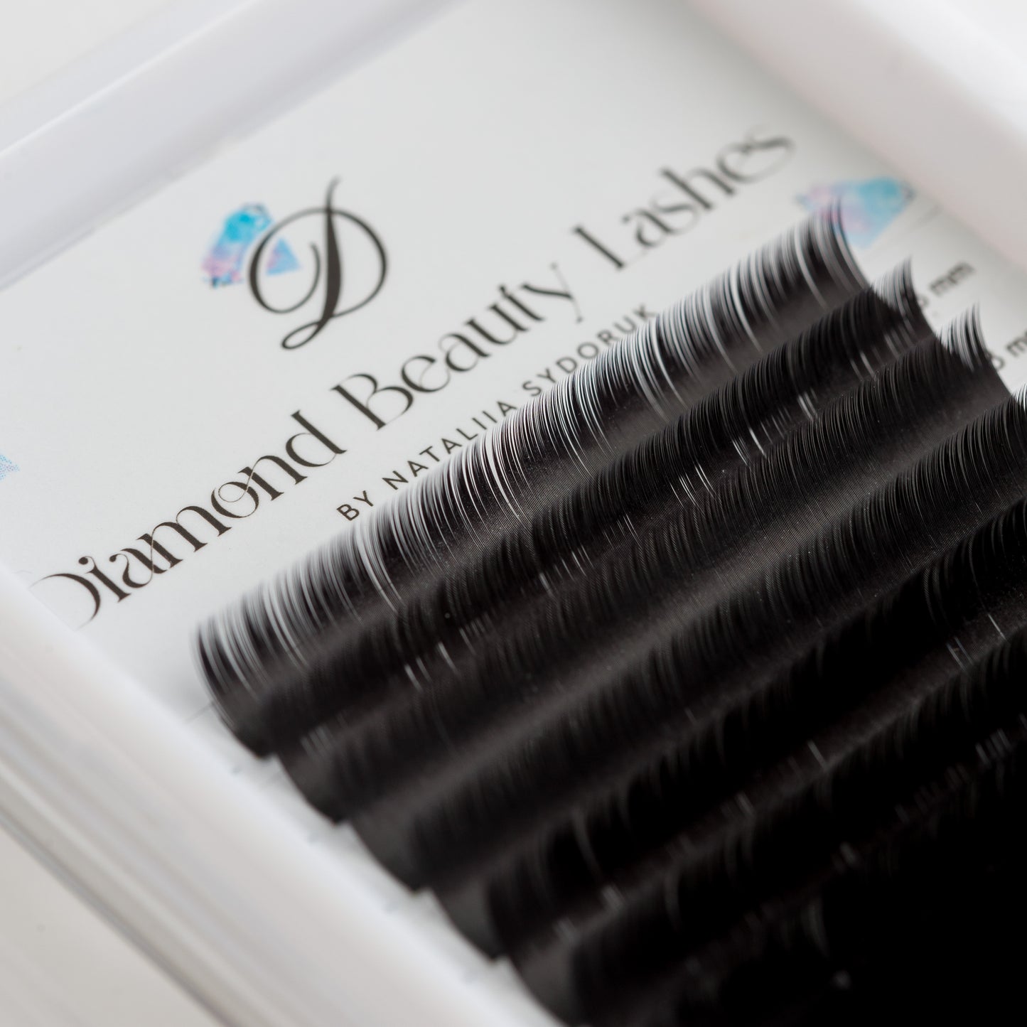 Professional Black Eyelash Extensions | C Curl