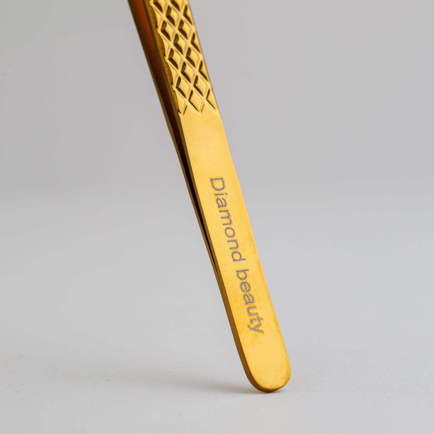 L-Tip Tweezers for Lashmaker