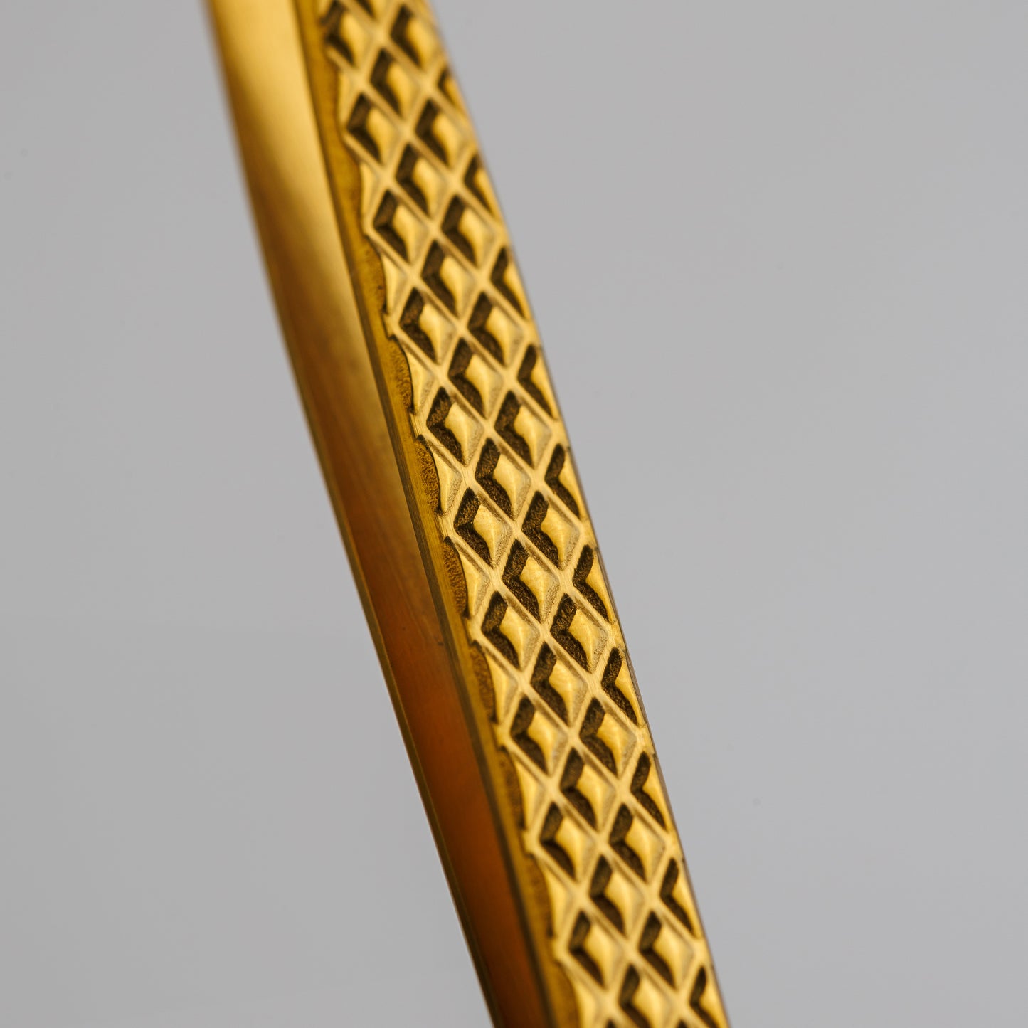 L-Tip Tweezers for Lashmaker