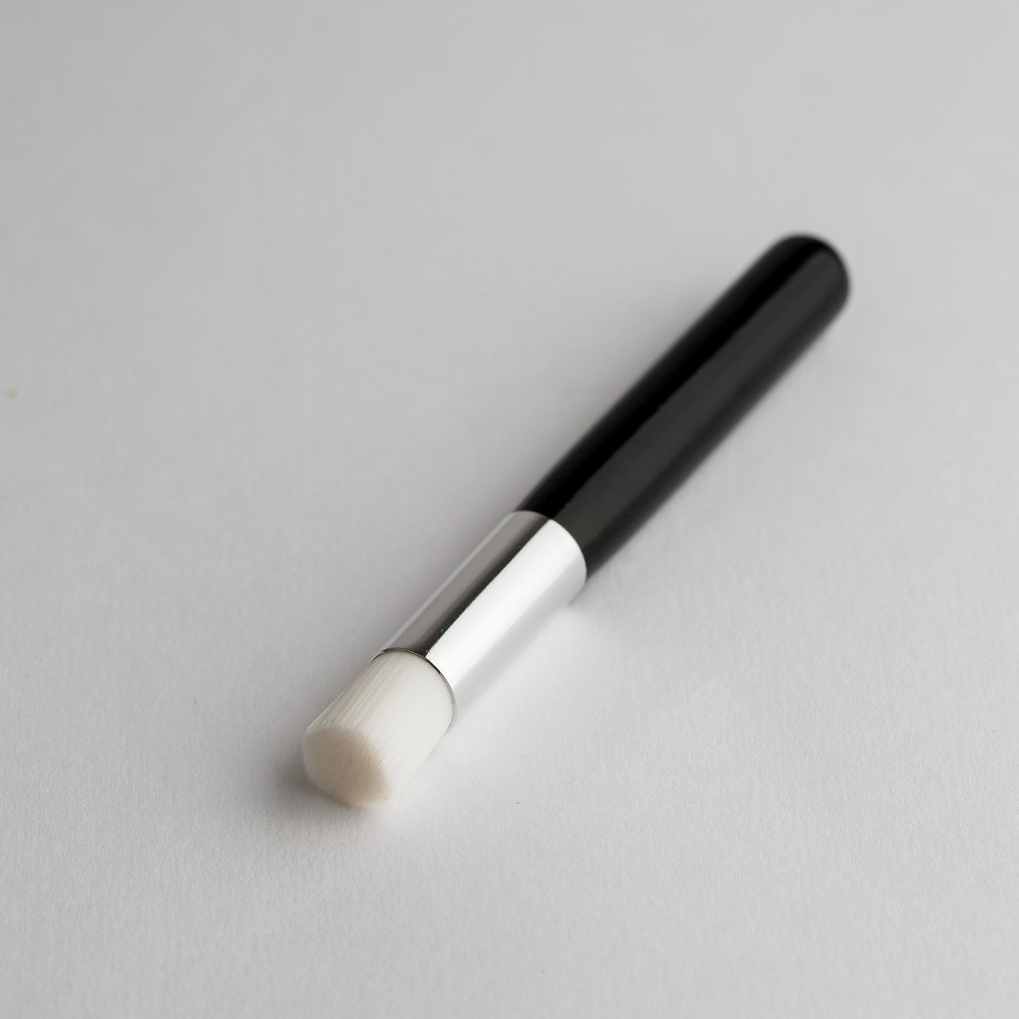Eyelash Shampoo Brush
